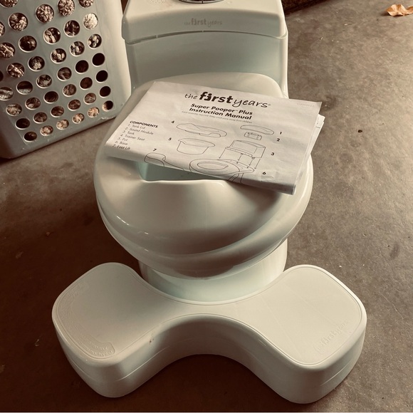 The First Years training potty - Picture 7 of 7